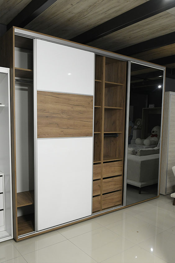 2051 KLIZNI ORMAR LUX 3V 